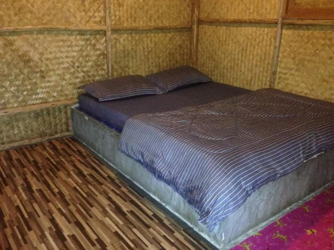 Hôtel Sleepy Hut Pai Extérieur photo