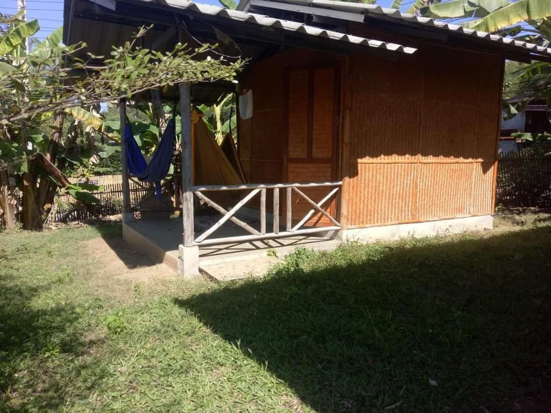 Hôtel Sleepy Hut Pai Extérieur photo